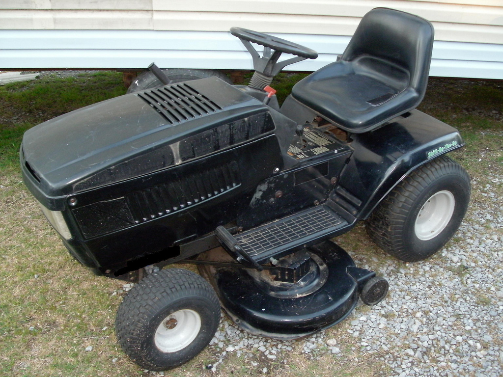 electric powered riding mower
